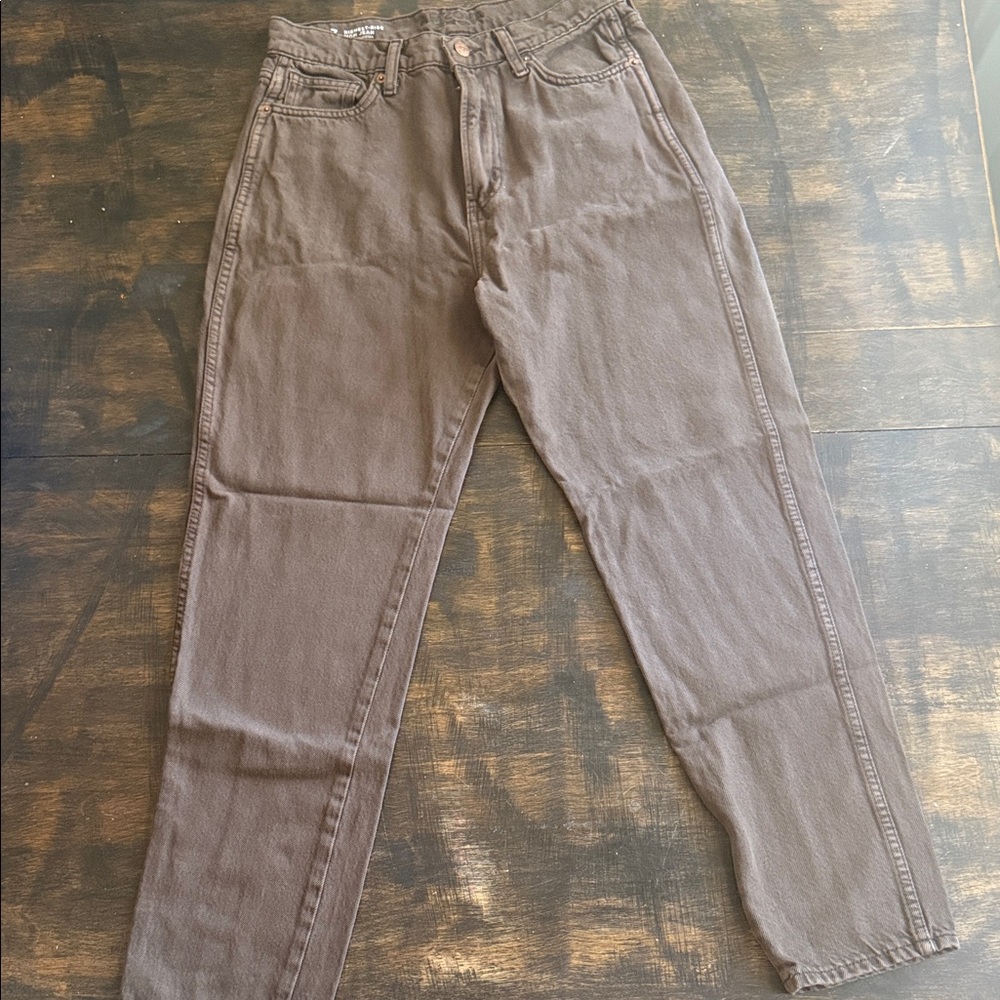 Arizona Jean Company High Rise Mom Jeans in Brown size 7